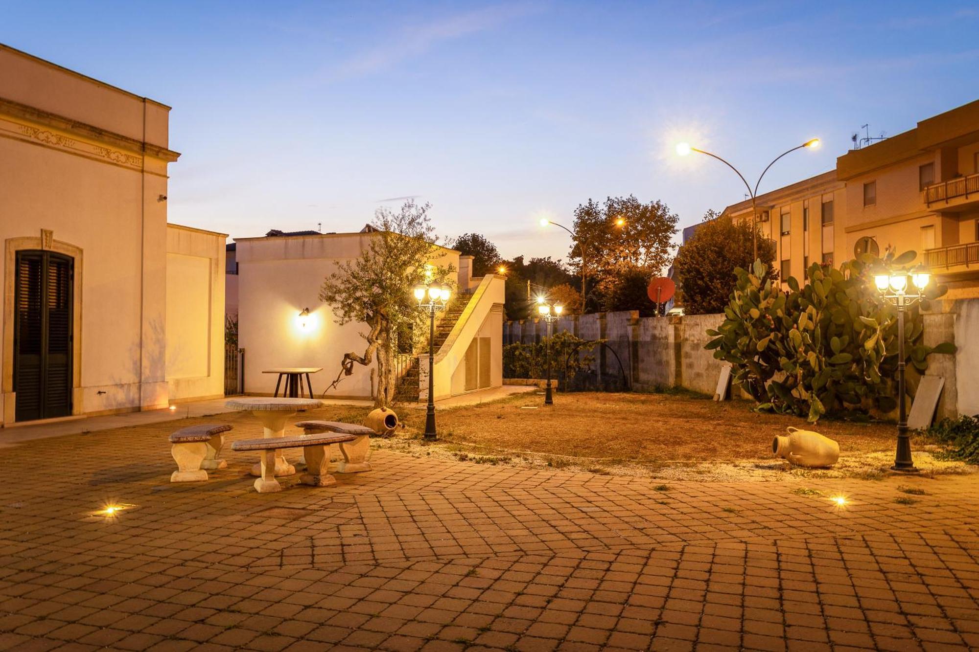 Affittacamere Giardino Delle Zie-Vicino Ospedale Cardinale Panico Tricase Exterior foto