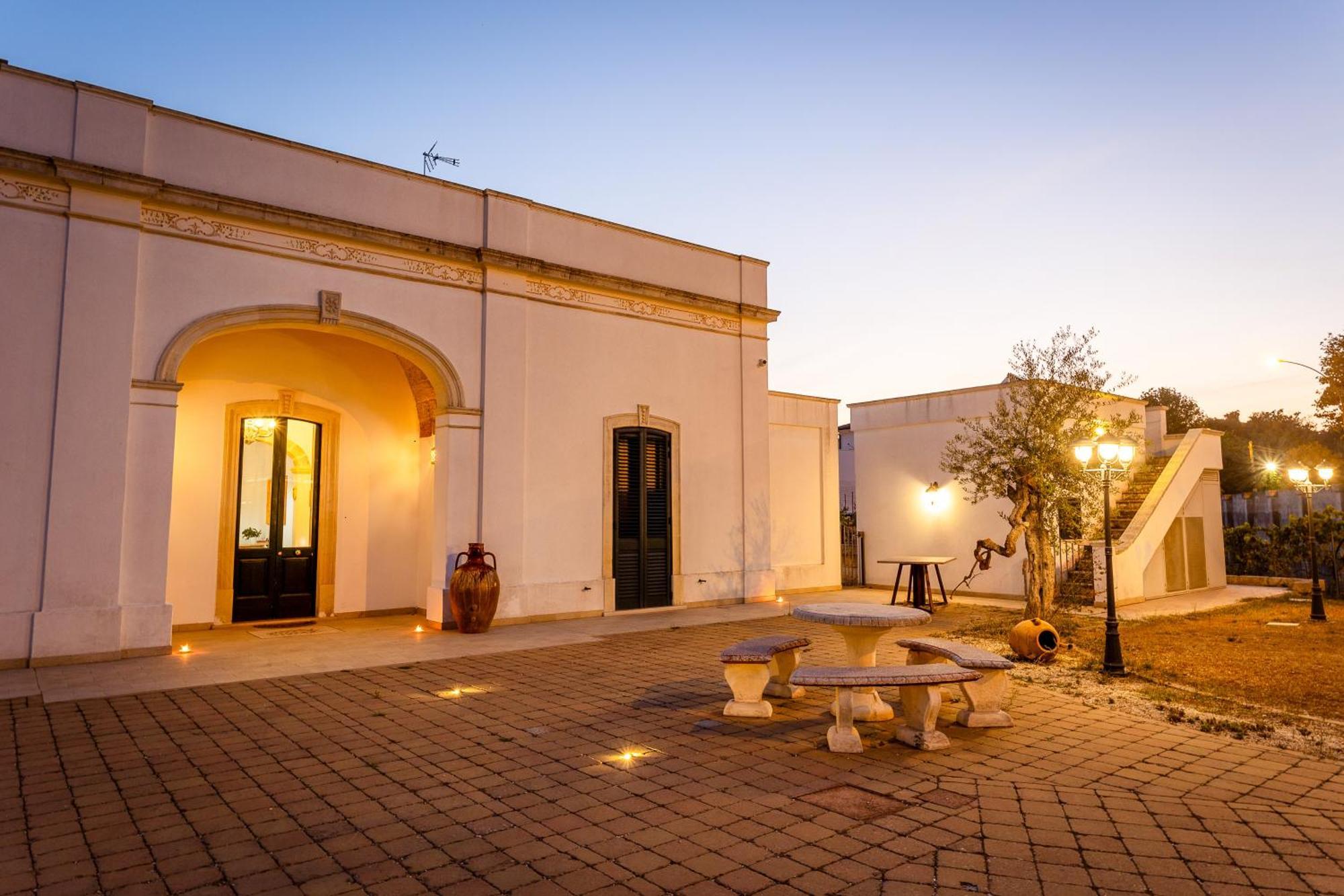 Affittacamere Giardino Delle Zie-Vicino Ospedale Cardinale Panico Tricase Exterior foto